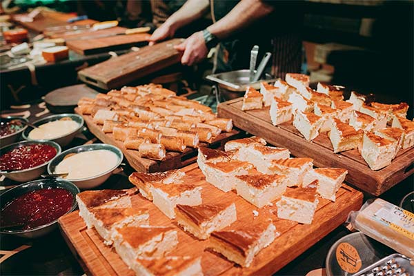 Comida Asturias el país de los 100 quesos